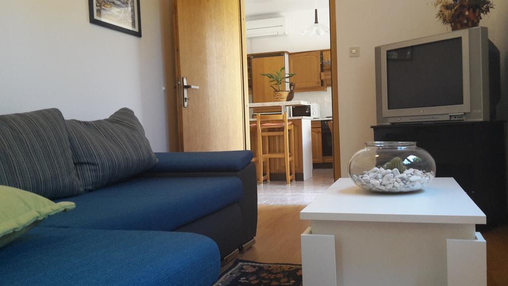 Apartment Zlata Vrcevan Медулин Екстериор снимка