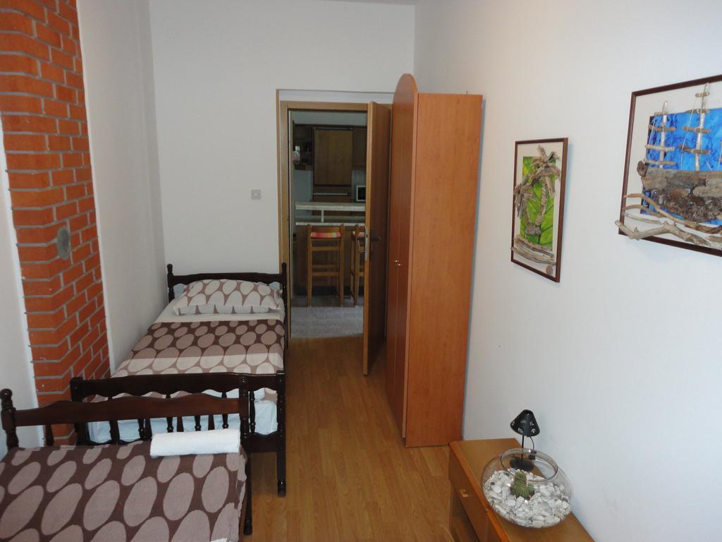 Apartment Zlata Vrcevan Медулин Екстериор снимка