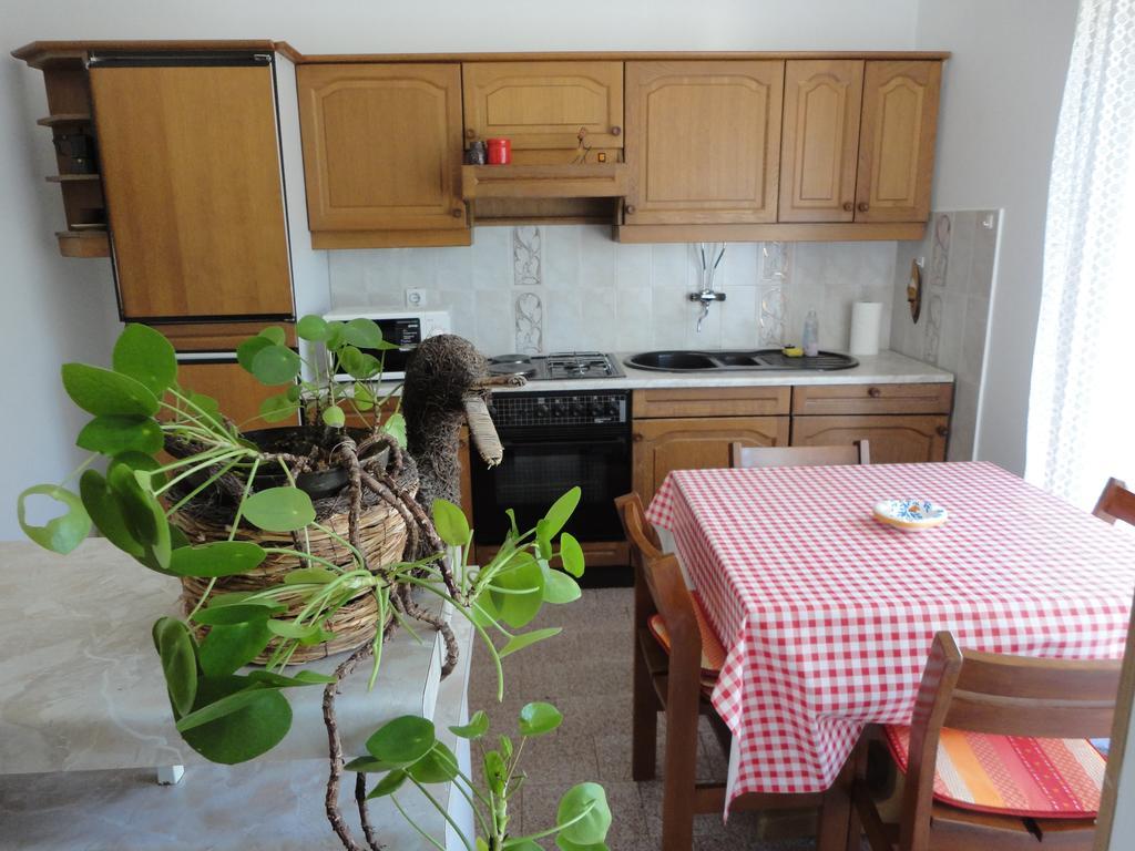 Apartment Zlata Vrcevan Медулин Екстериор снимка